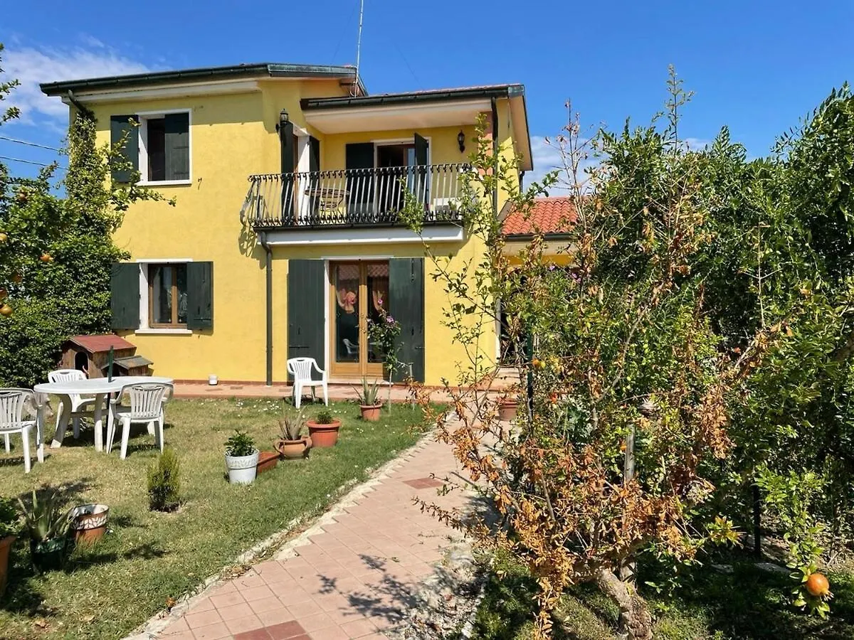 Privatunterkunft Camera Privata Vicino A Venezia In Aperta Campagna Dogaletto